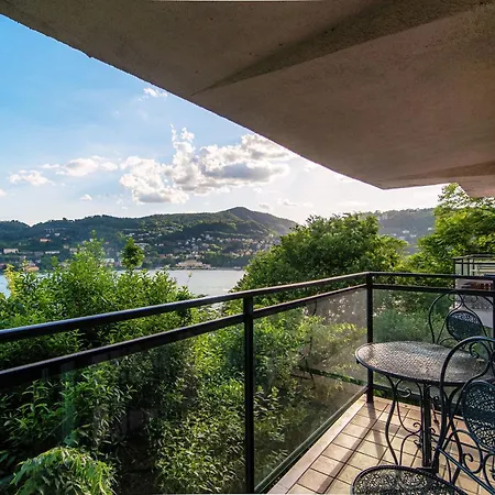 Bellavista Flat - The House Of Travelers Daire *