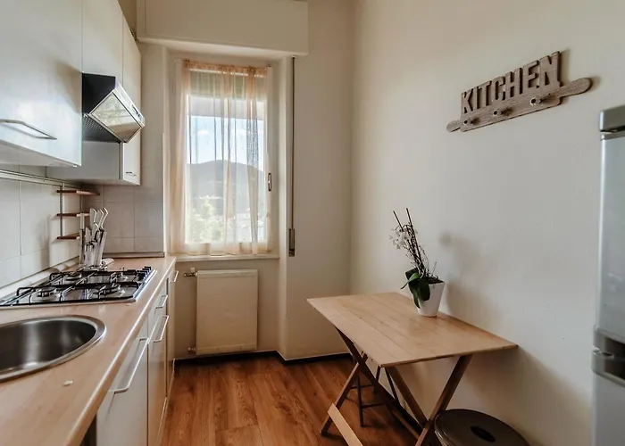 Bellavista Flat - The House Of Travelers * Como