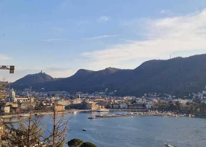 Bellavista Flat - The House Of Travelers Como