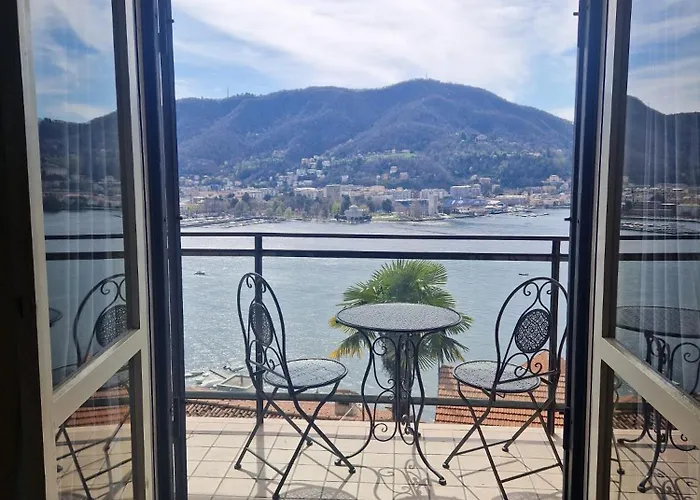 Bellavista Flat - The House Of Travelers Como