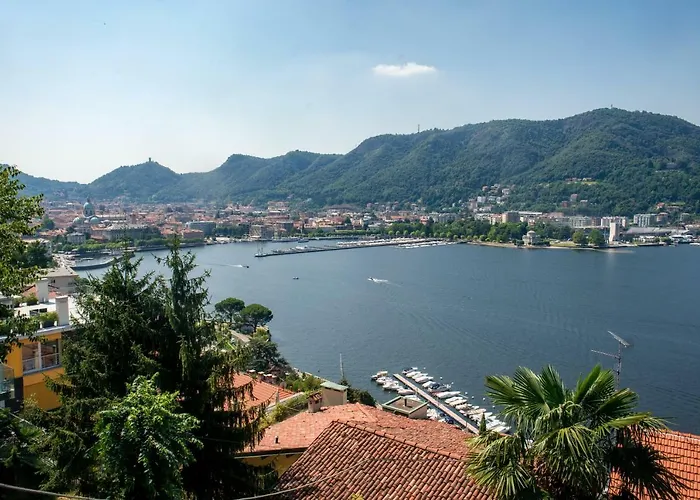 Bellavista Flat - The House Of Travelers Como